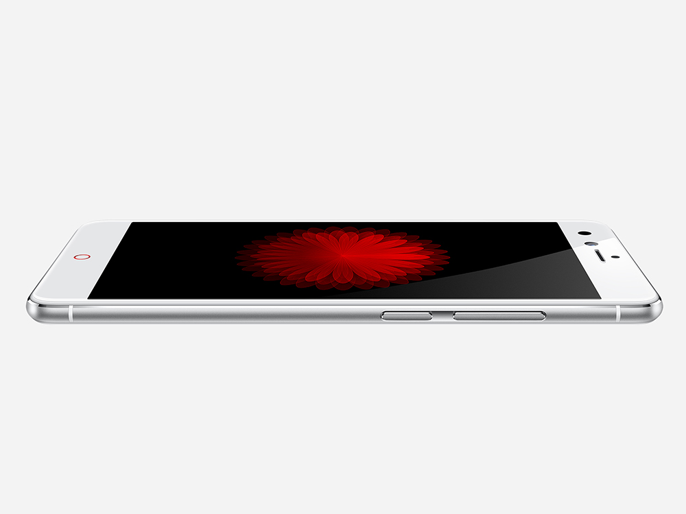 Nubia Z11 mini side view